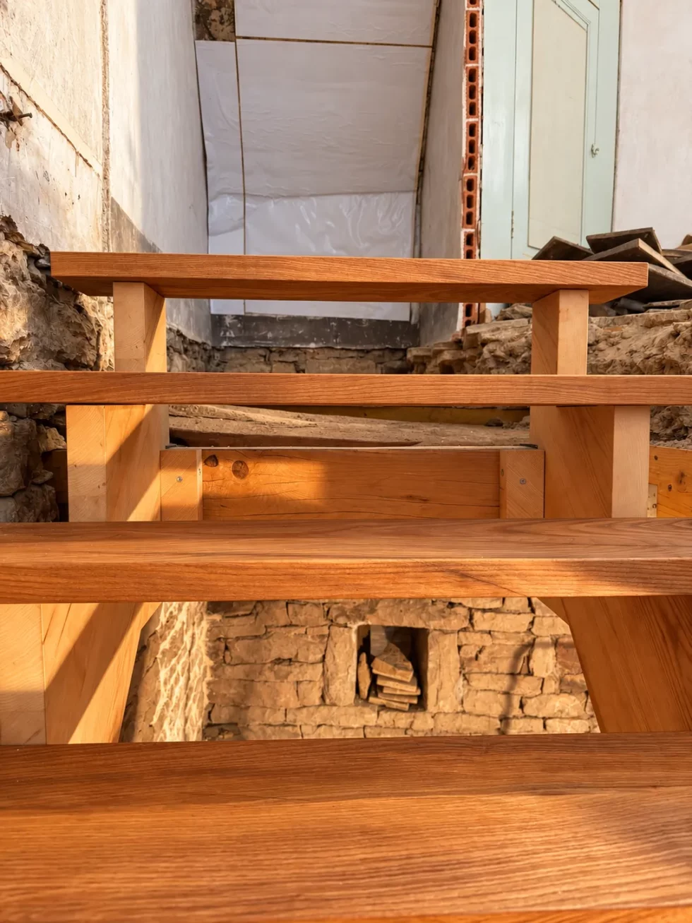 Fabrication et pose d’escaliers à Cluny